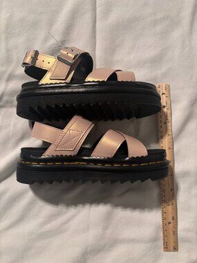 Dr. Martens Voss ll Sandal